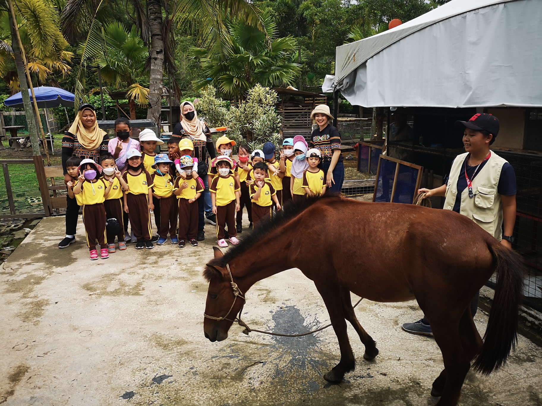 PHOTO-2022-09-16-18-04-06