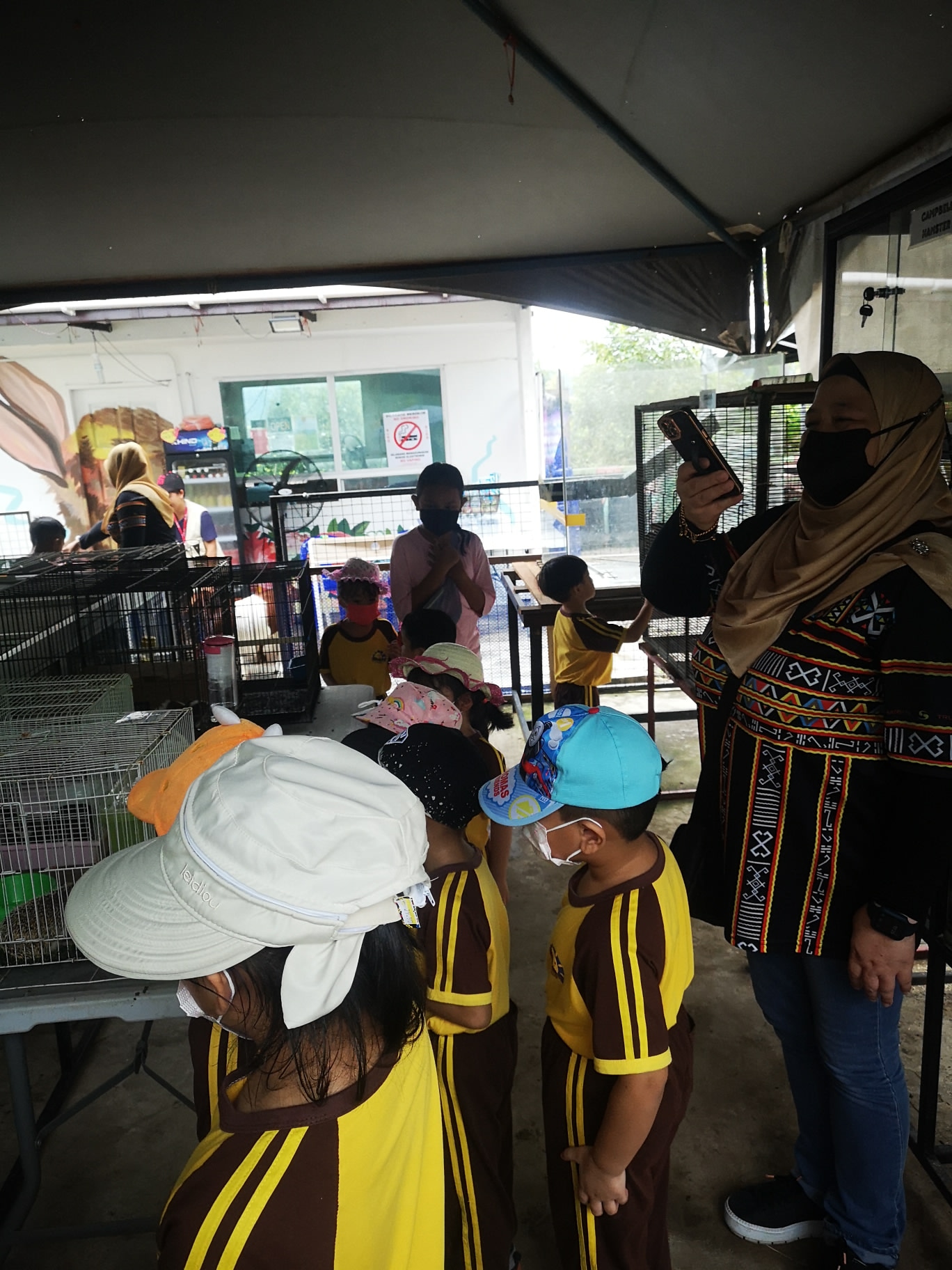 PHOTO-2022-09-16-18-04-08