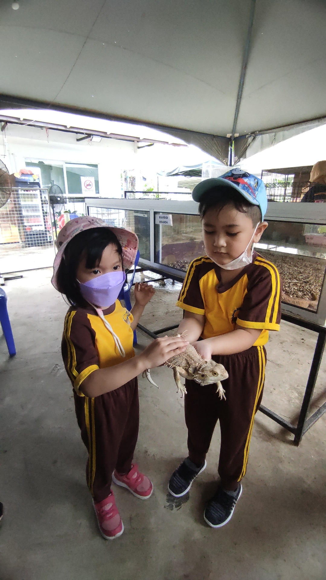 PHOTO-2022-09-16-18-12-45